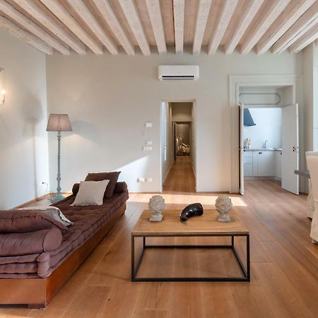 Bridge Of Sighs Luxurious Apartment 威尼斯 外观 照片